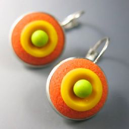 Bullseye! In a Bezel Earring Finding: A Free Product Tutorial with Donna Kato