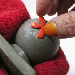 Making a Polymer Clay Textured Draping Ball: A Free Basic Class with Donna Kato